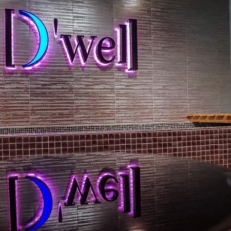 D'Well Hostel Kaohsiung Exteriör bild